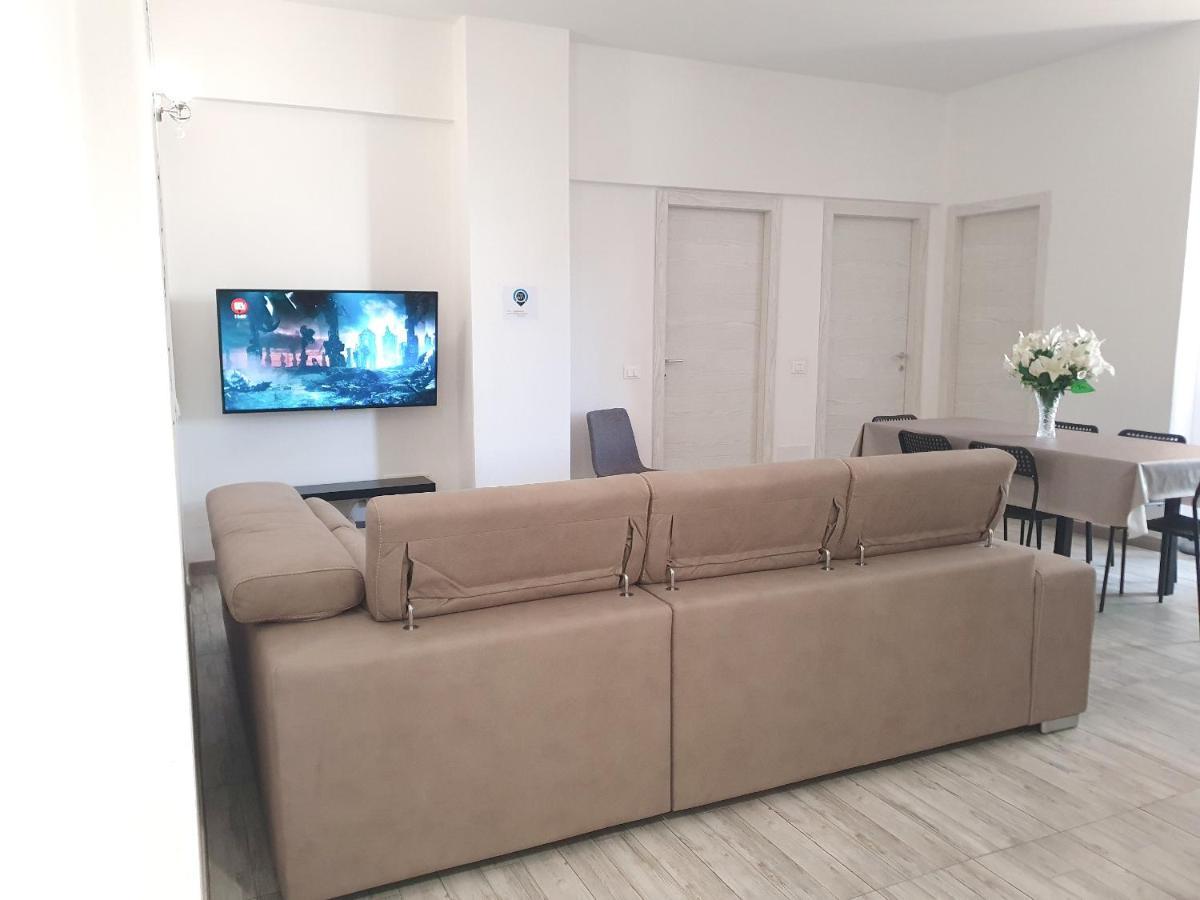 לה ספציה Savannah Charme Apartment מראה חיצוני תמונה